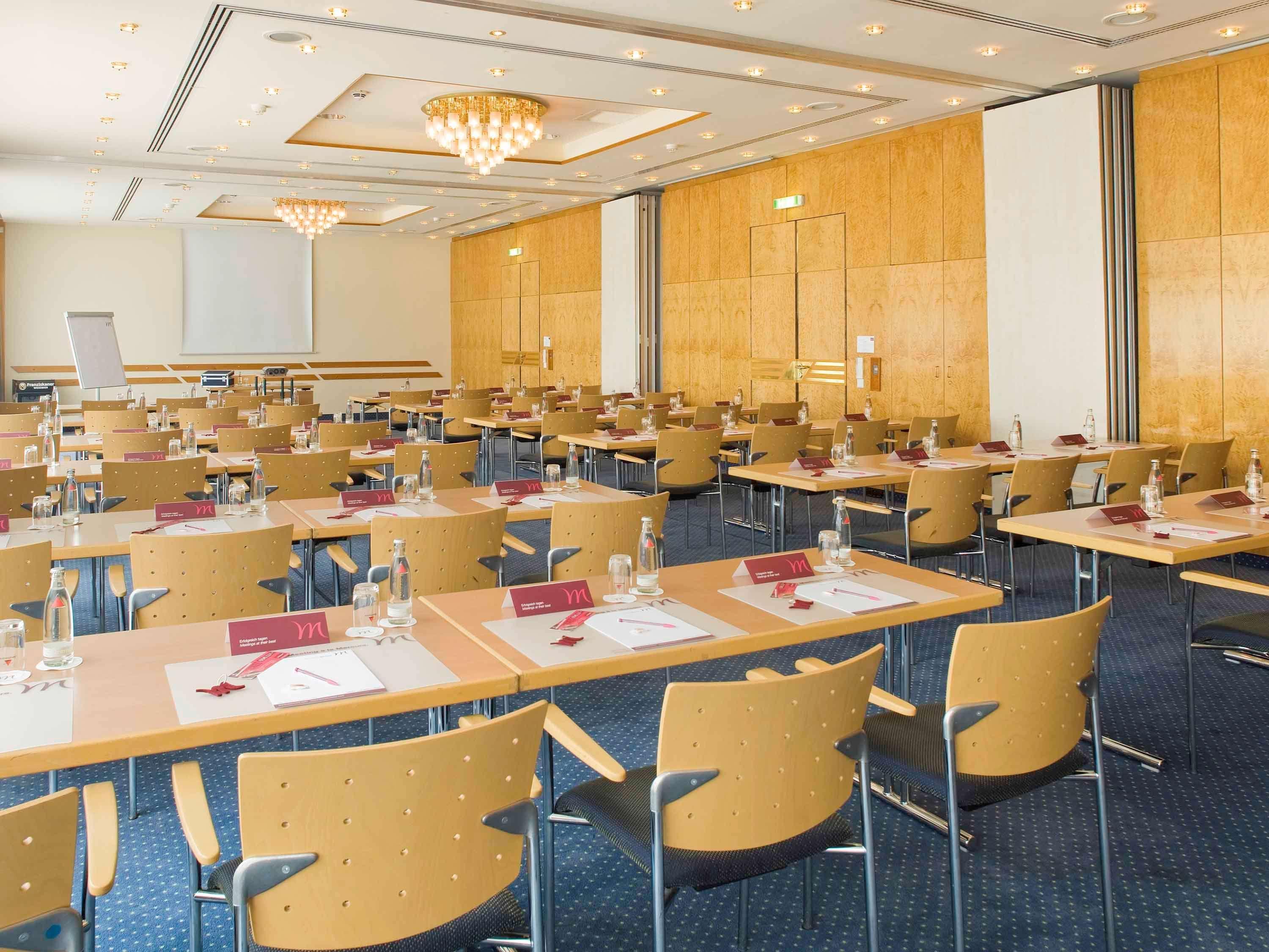 Mercure Hotel Bad Homburg Friedrichsdorf Extérieur photo